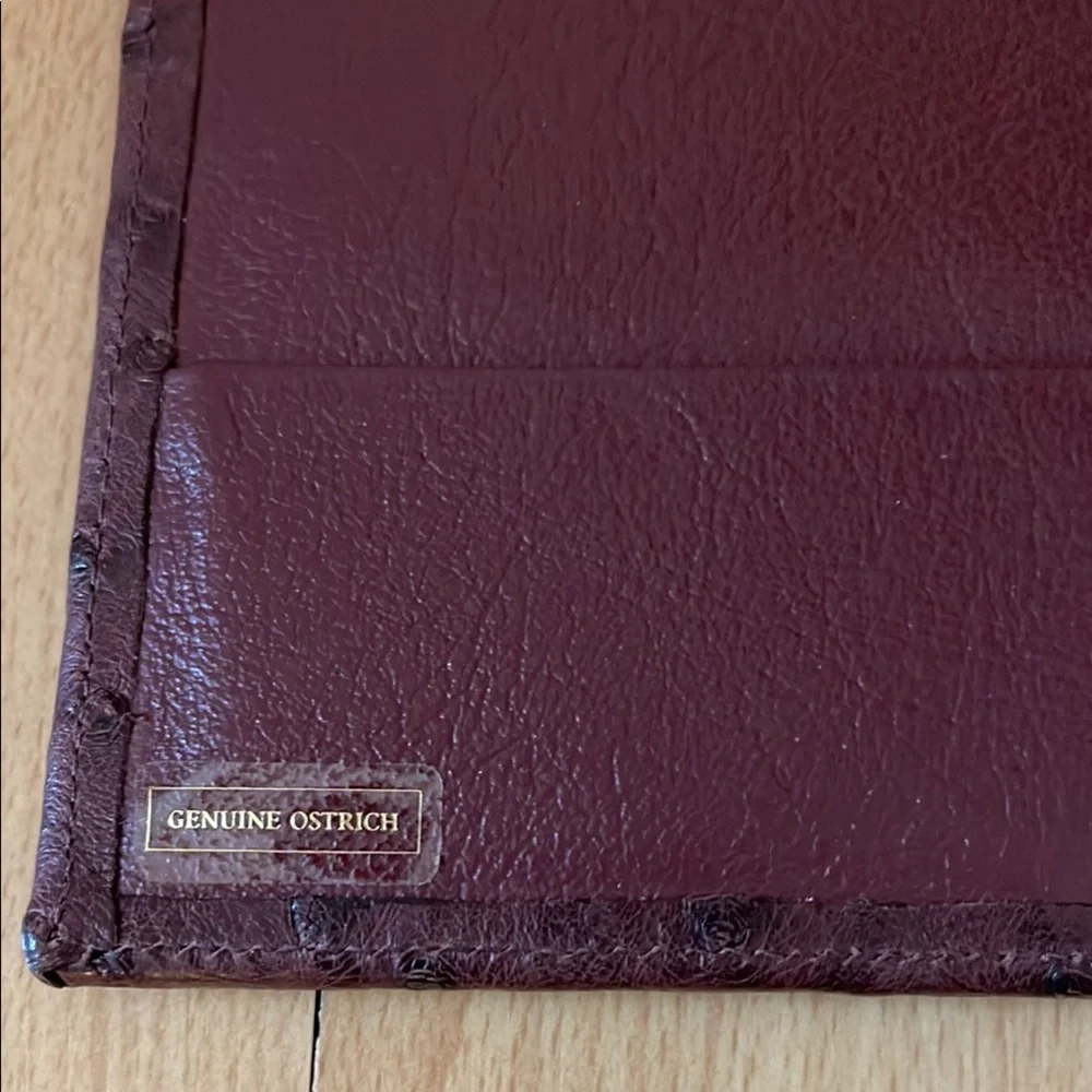 Elegant Burgundy Leather Executive Portfolio